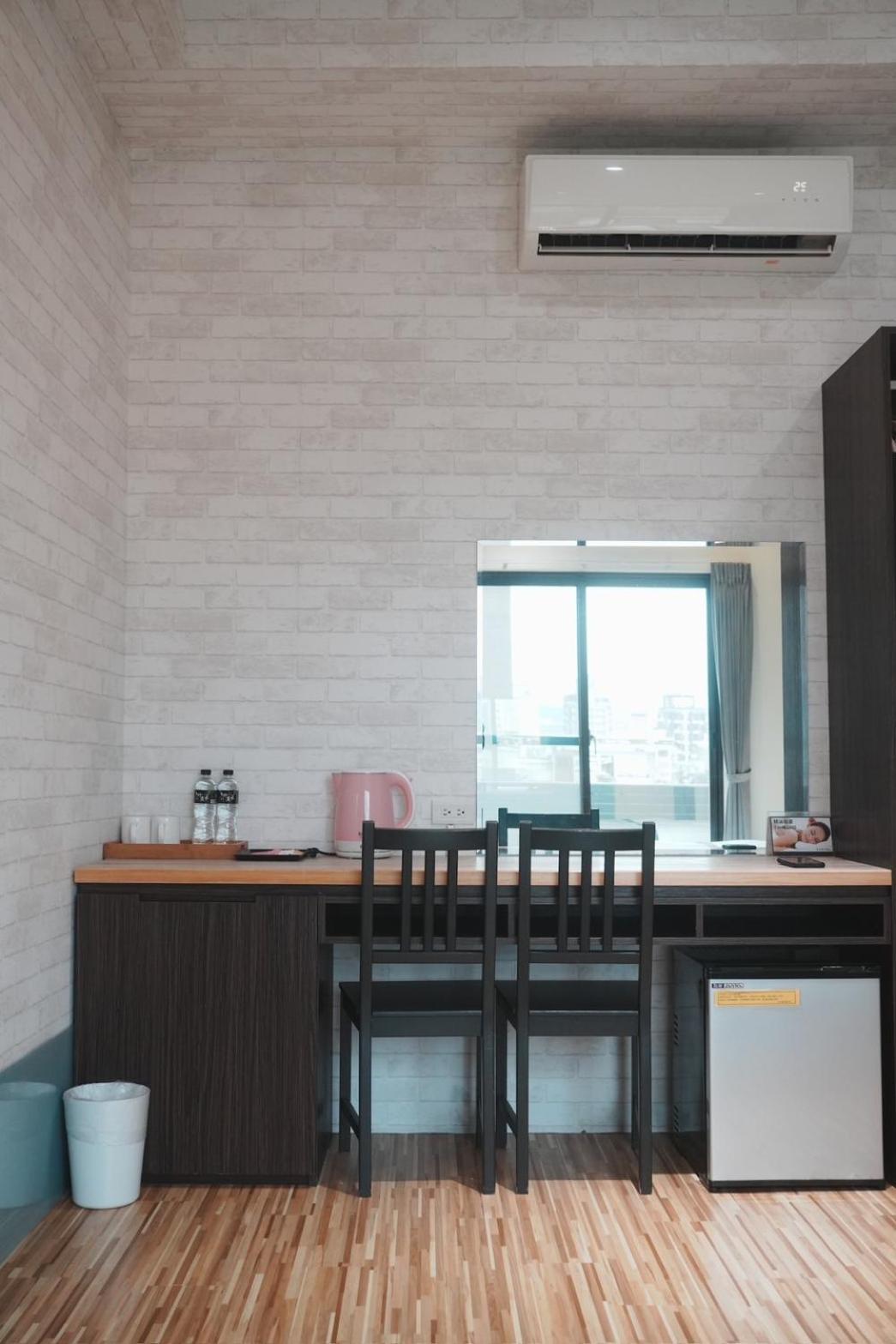 Ruo Shui Hotspring Hotel Джиаоси Екстериор снимка