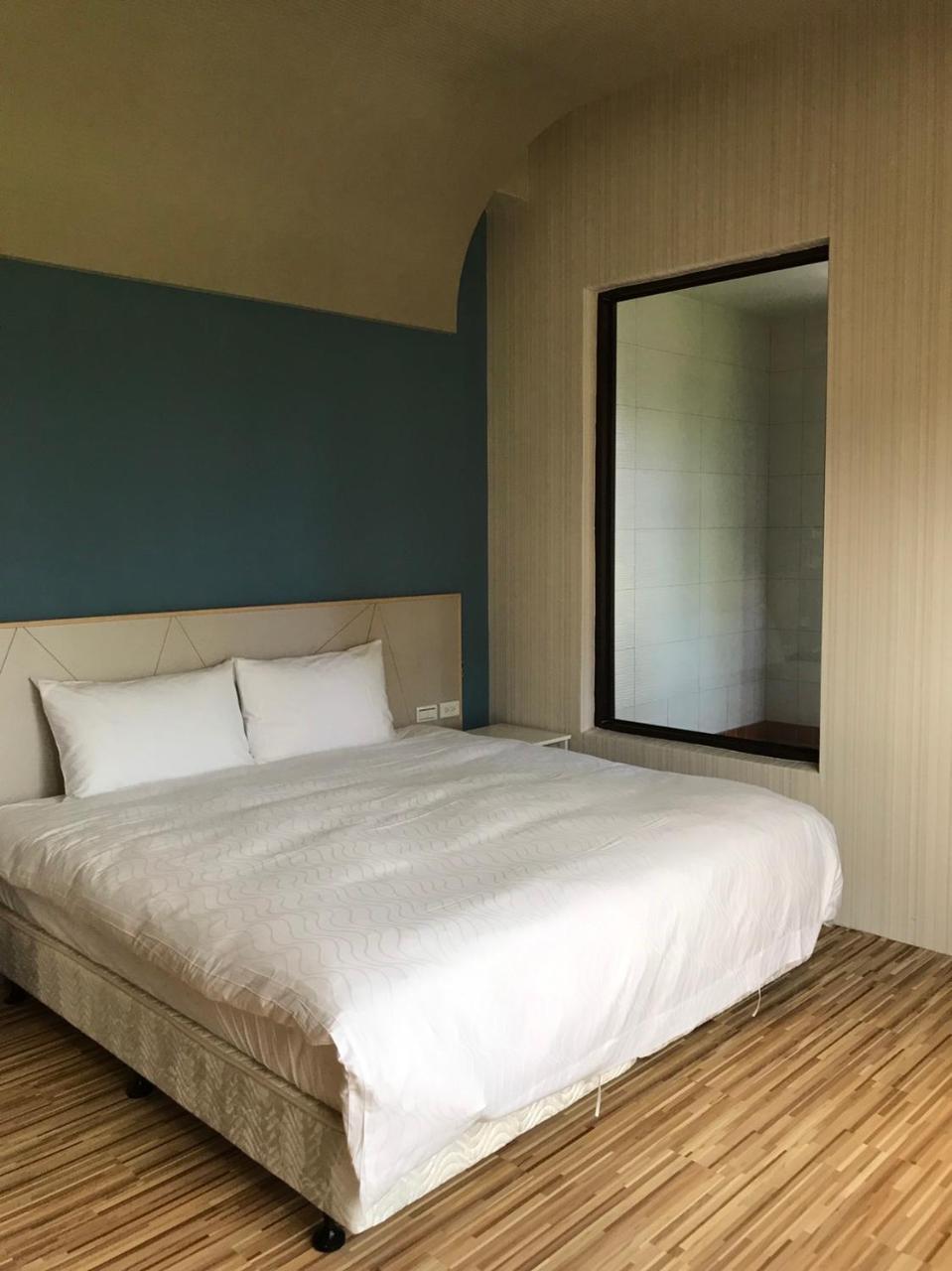 Ruo Shui Hotspring Hotel Джиаоси Екстериор снимка