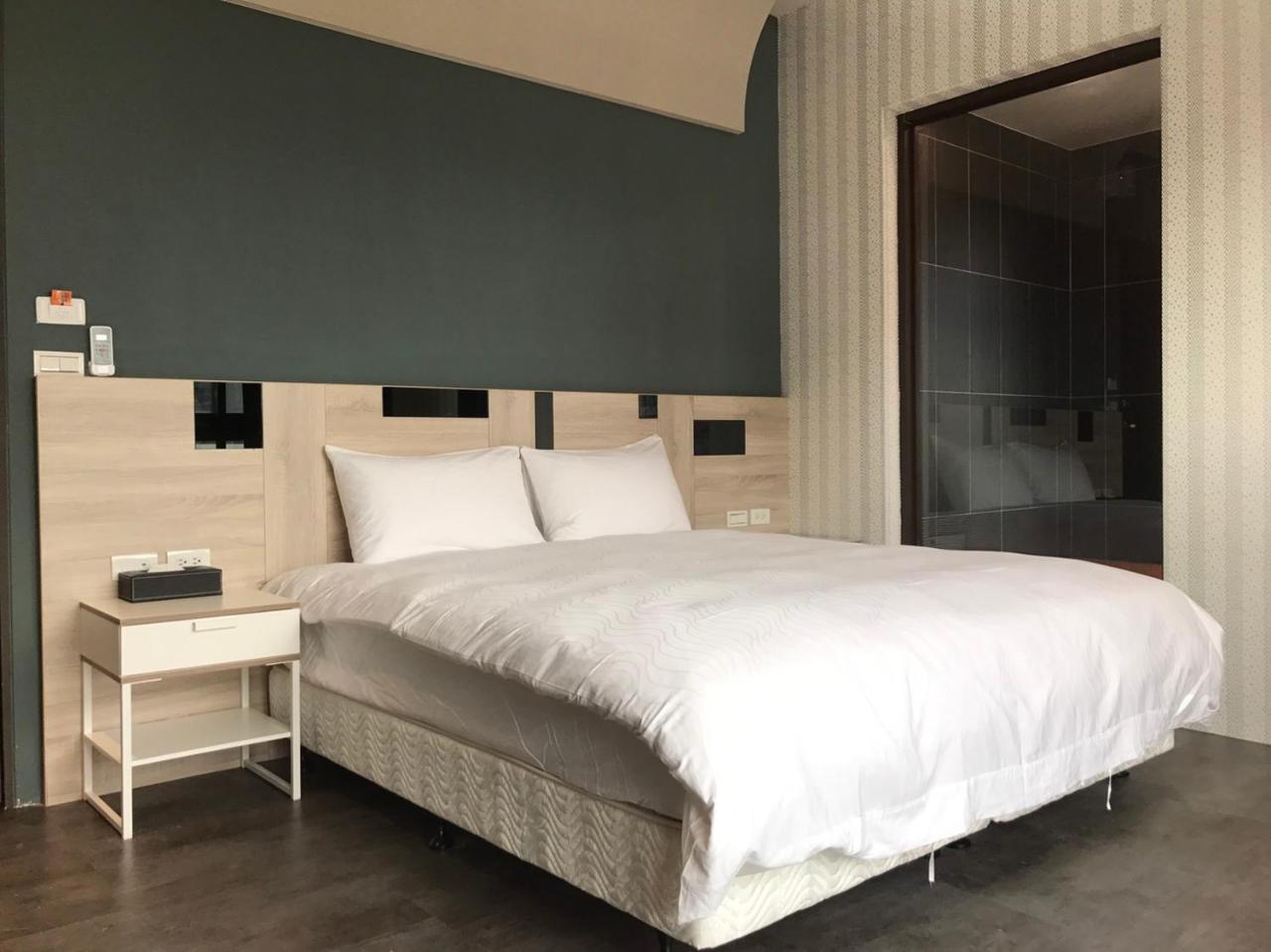 Ruo Shui Hotspring Hotel Джиаоси Екстериор снимка